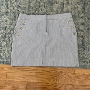 Pin striped skirt